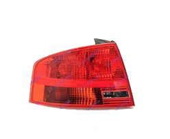 Tail light right