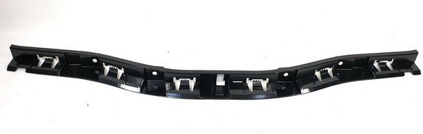 Rear bumper middle bracket