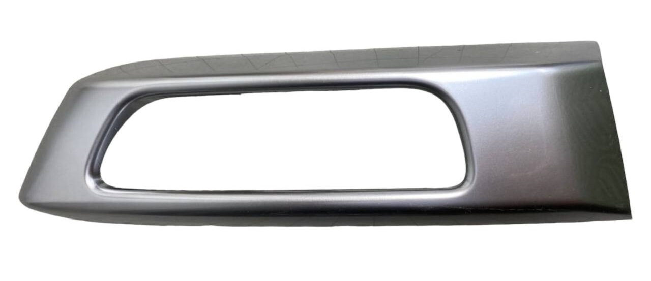 ცხაურა ღია ვერცხლისფერი მარჯვენა - LAND ROVER RANGE ROVER L494 SPORT 2013-2017