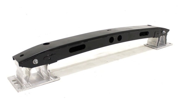 ბამპერის ძელი უკანა რკინა LAND ROVER RANGE ROVER L460 VOGUE 2022- ბამპერის ძელი უკანა რკინა LAND ROVER RANGE ROVER L460 VOGUE 2022-