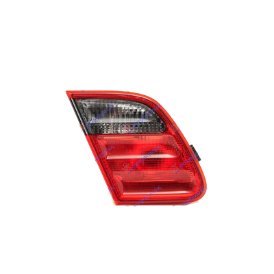 Tail light right